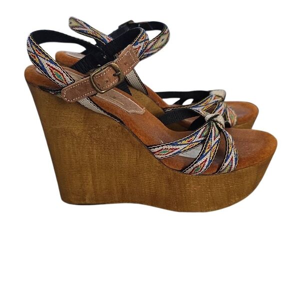Sbicca Vintage Collection Women's Size 7 Tan Multi Wooden Wedge Sandals - Picture 1 of 7